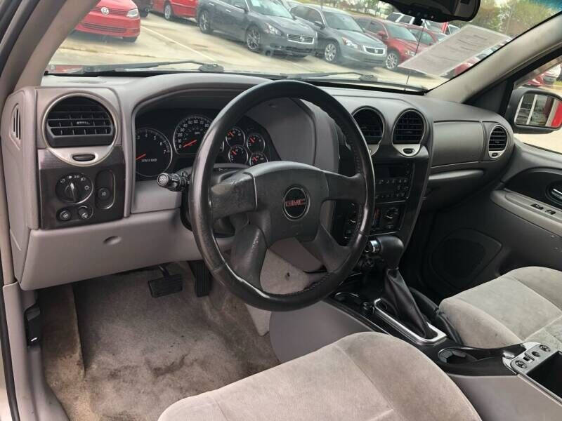 2005 GMC Envoy XL SLE
