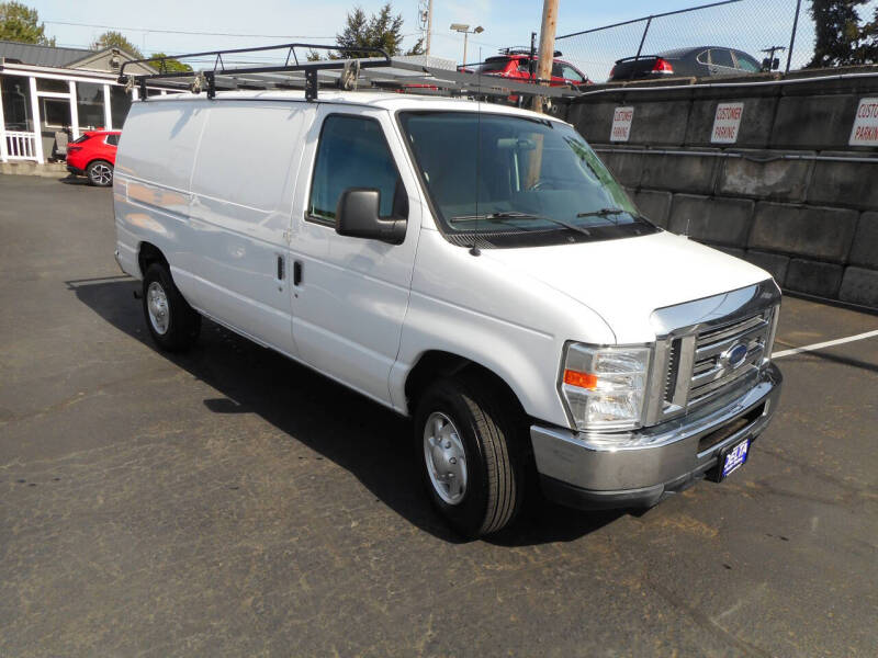 2012 Ford E-Series E-350 SD