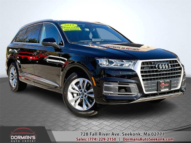 2019 Audi Q7 Premium's photo