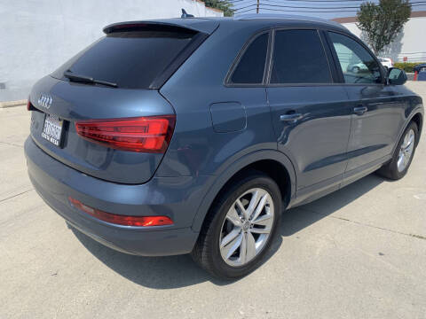 2017 Audi Q3 2.0T Premium