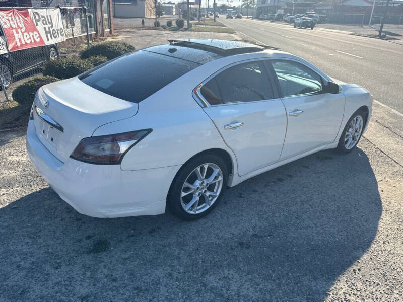 2012 Nissan Maxima