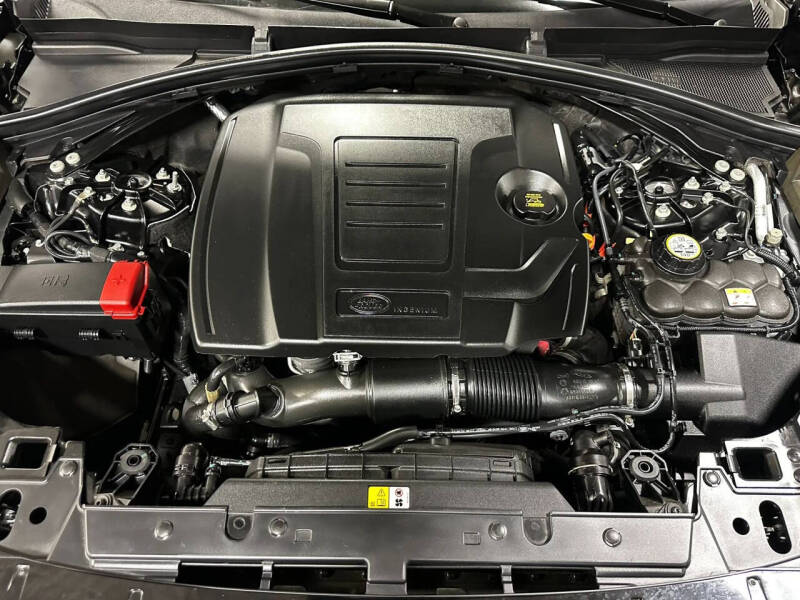 2024 Land Rover Range Rover Velar P250 Dynamic SE