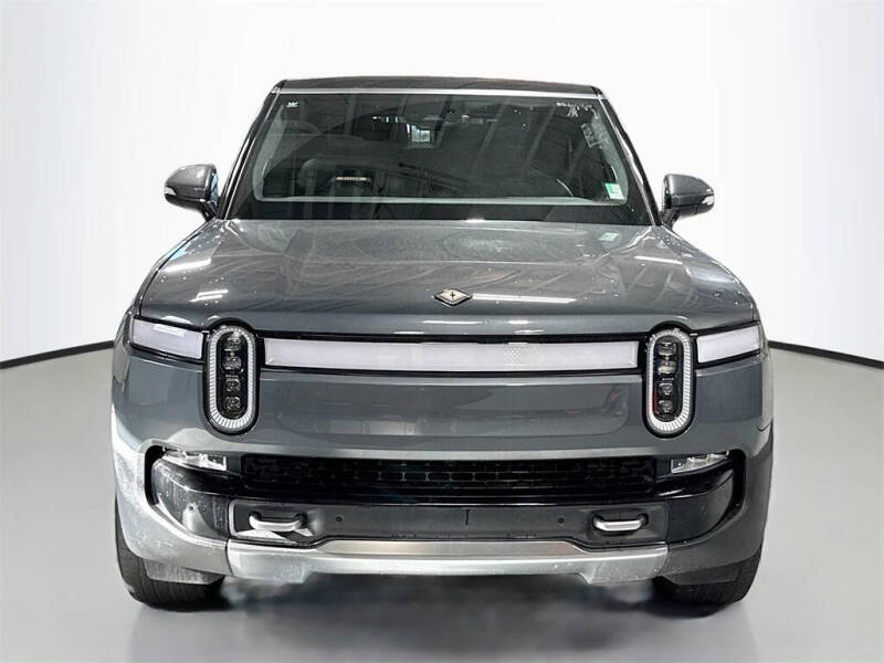 2024 Rivian R1S