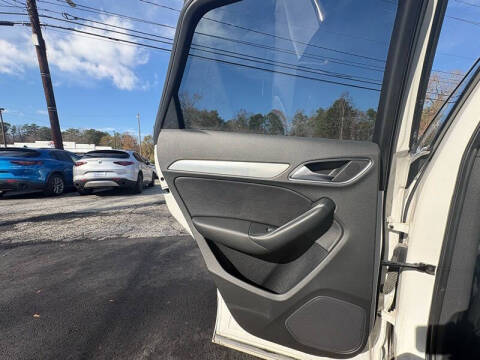 2016 Audi Q3 2.0T Premium Plus