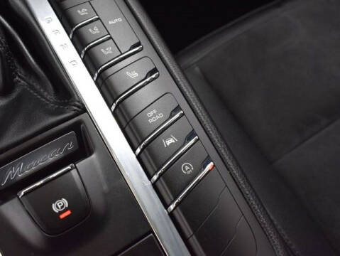 2018 Porsche Macan S