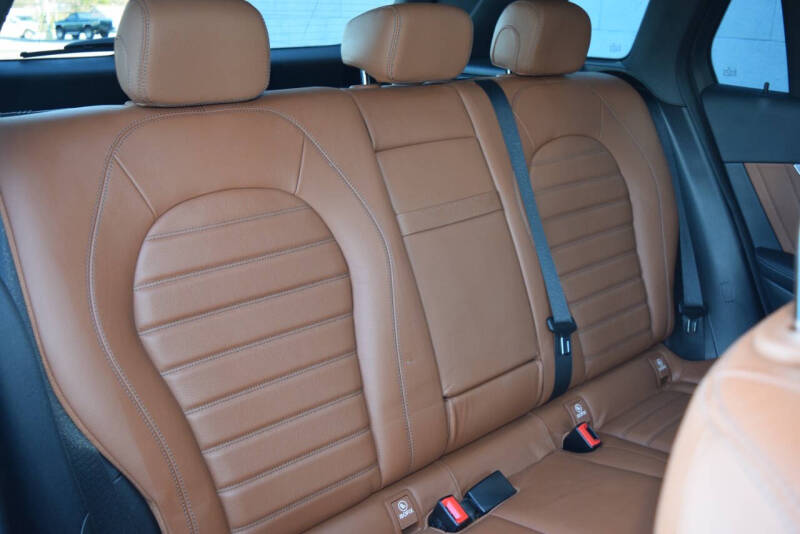 2020 Mercedes-Benz GLC GLC 300 4MATIC