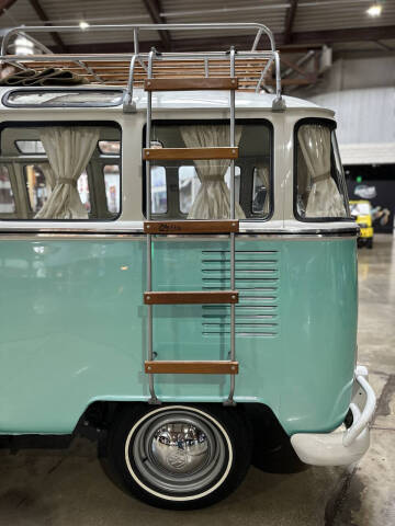 1972 Volkswagen Bus