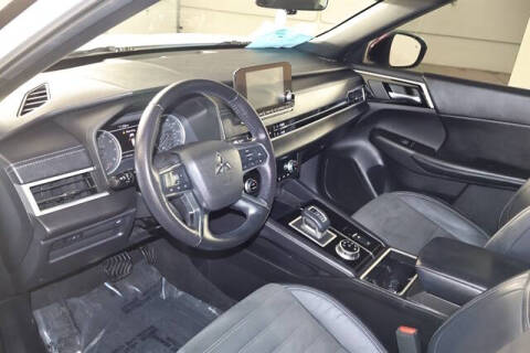 2022 Mitsubishi Outlander Black Edition