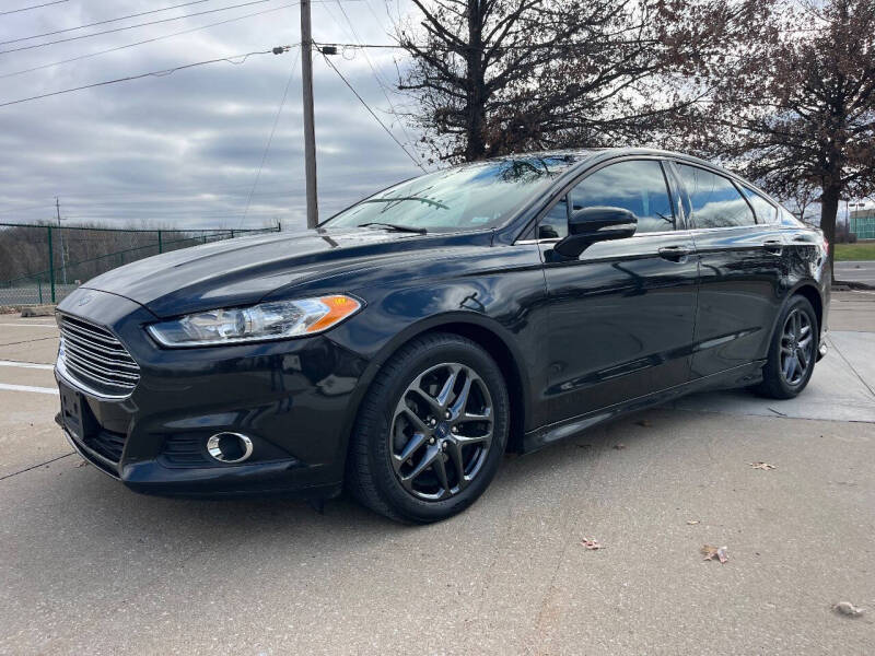 Ford Fusion's photo