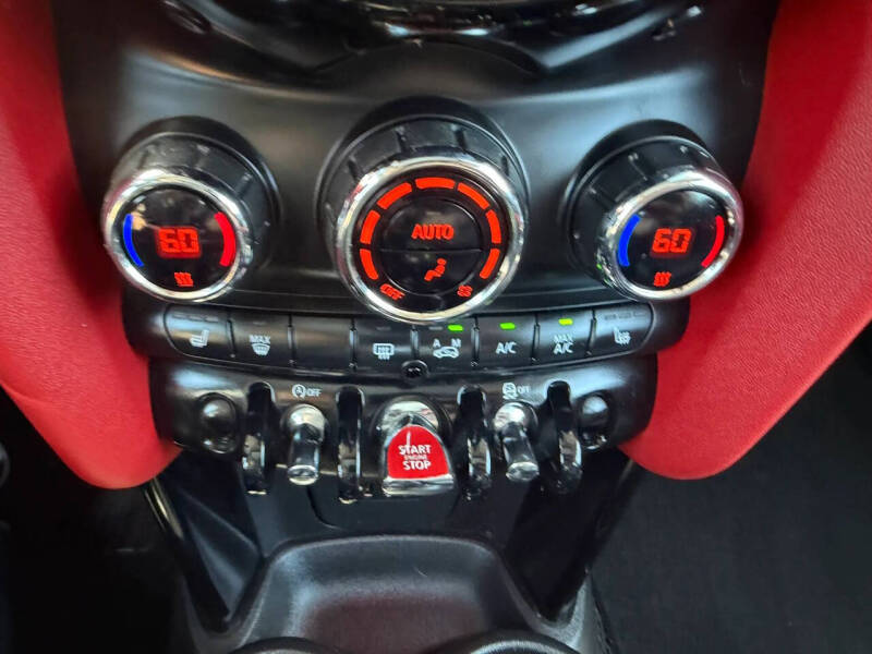 2015 MINI Hardtop 2 Door Cooper S