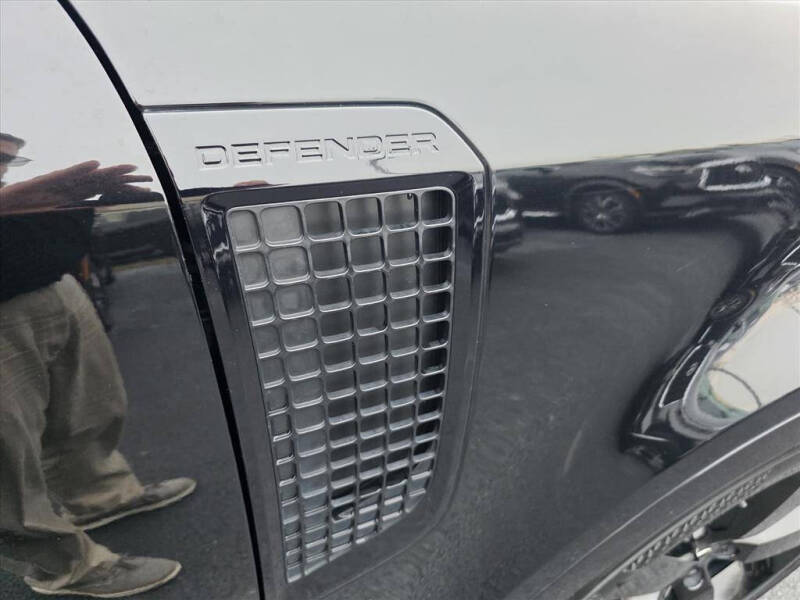 2023 Land Rover Defender 110 X-Dynamic SE