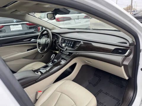 2017 Buick LaCrosse Premium