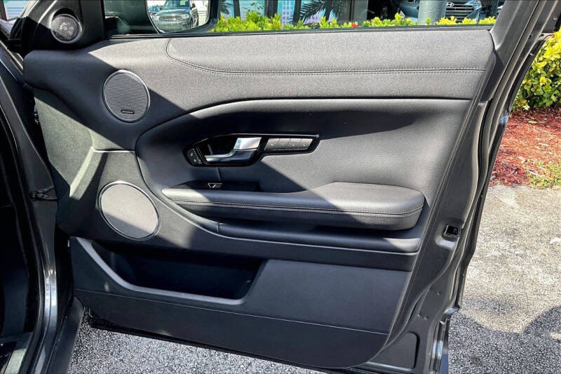 2018 Land Rover Range Rover Evoque SE