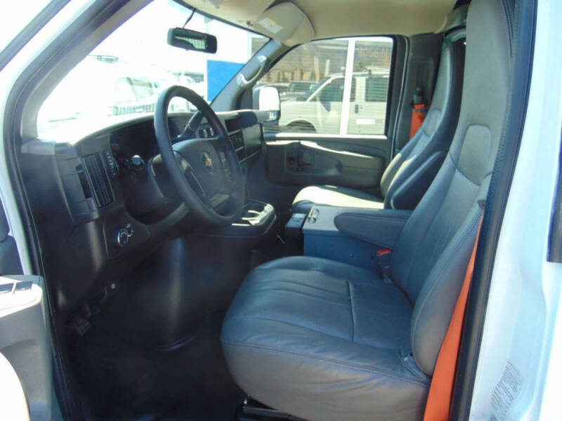 2015 Chevrolet Express 2500