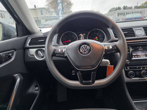 2016 Volkswagen Passat 1.8T S