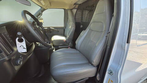 2025 Chevrolet Express 2500