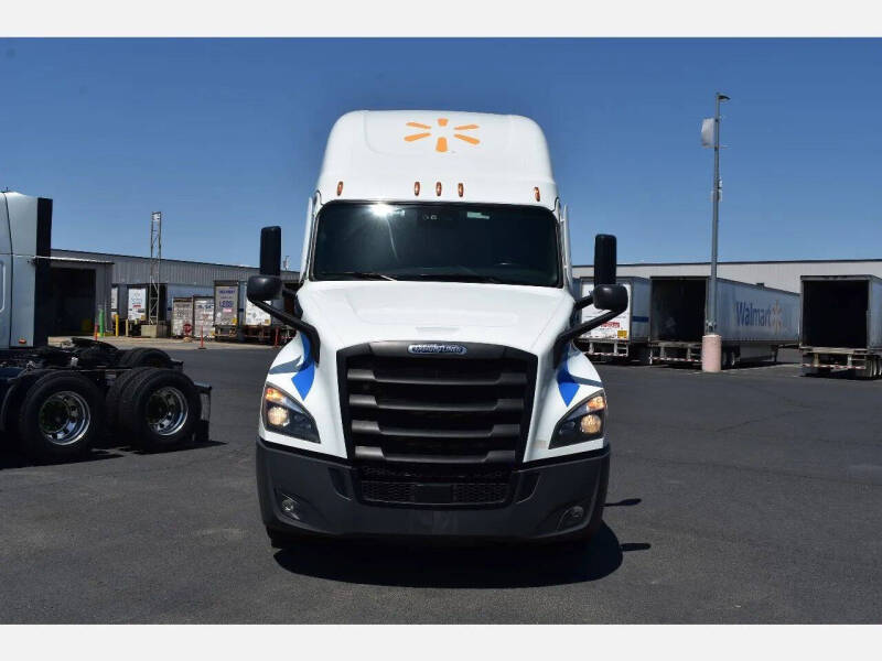 2021 Freightliner Cascadia