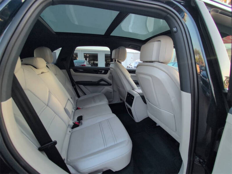 2021 Porsche Cayenne