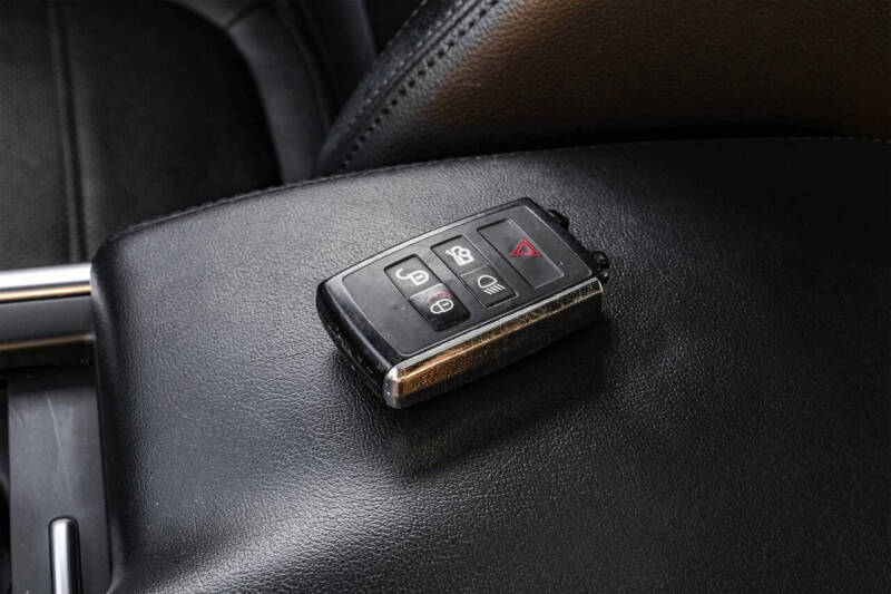 2020 Jaguar XE P250 S