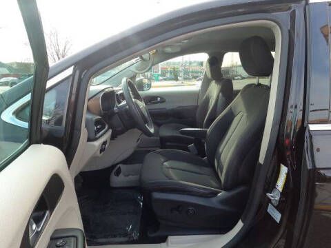 2017 Chrysler Pacifica LX