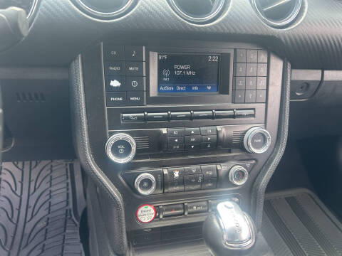 2015 Ford Mustang V6