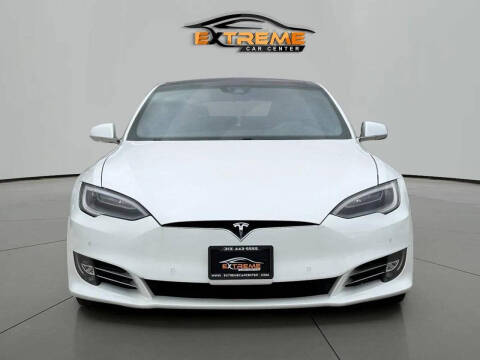 2016 Tesla Model S 90D