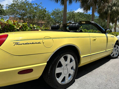 2002 Ford Thunderbird Deluxe