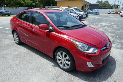 2012 Hyundai Accent GLS