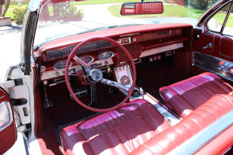 1961 Oldsmobile Starfire