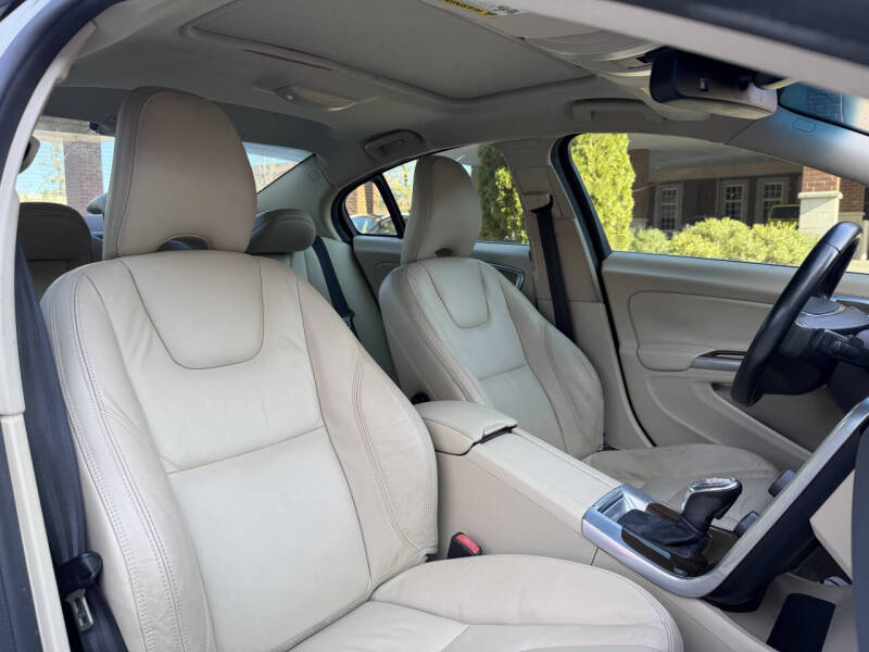 2013 Volvo S60 T5 Premier