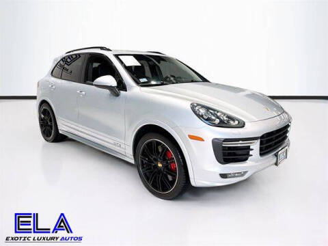 2016 Porsche Cayenne GTS