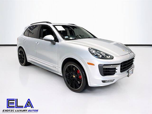 2016 Porsche Cayenne GTS