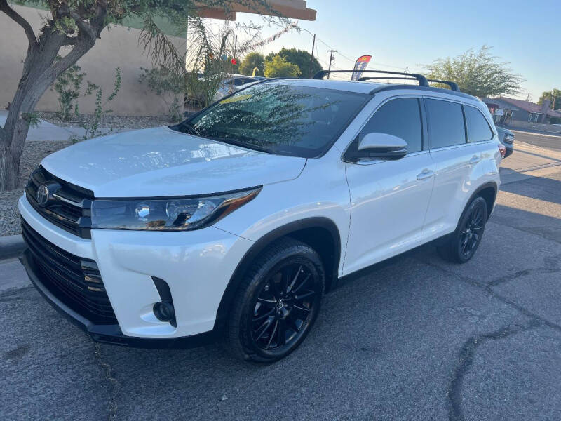 2019 Toyota Highlander SE
