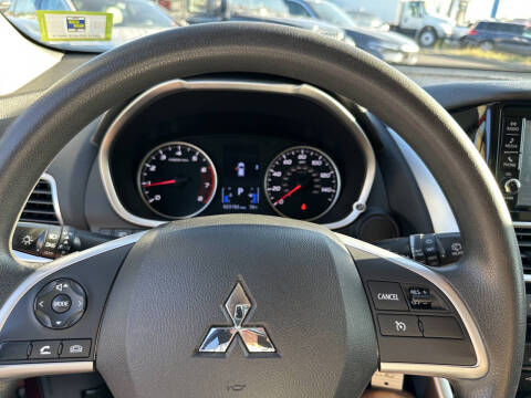 2020 Mitsubishi Eclipse Cross ES