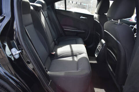 2017 Dodge Charger SE