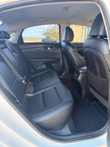 2020 Kia Forte EX