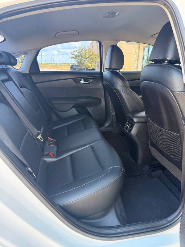 2020 Kia Forte EX