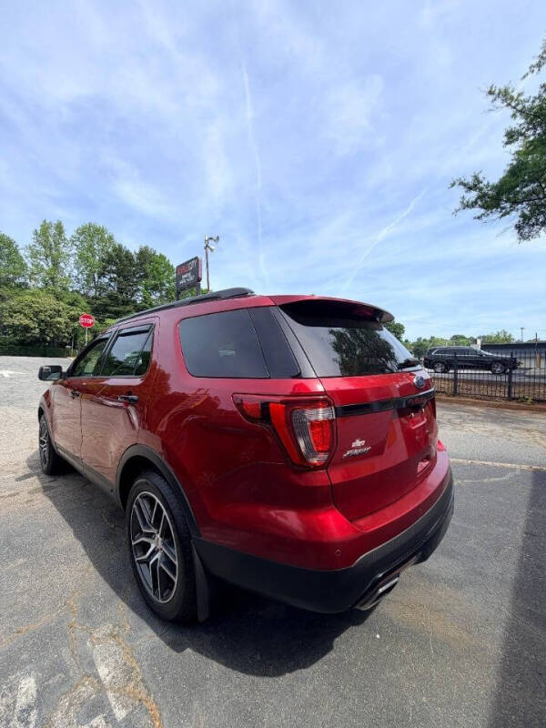 2016 Ford Explorer Sport