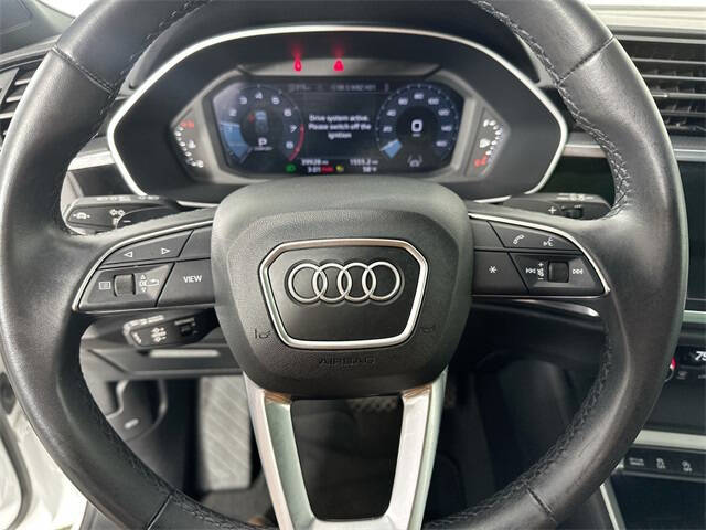 2024 Audi Q3 quattro S line Premium 45 TFSI