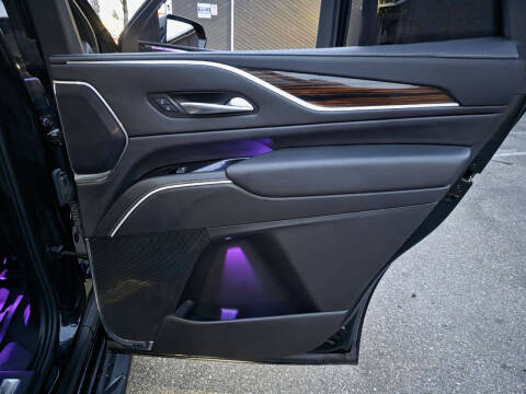 2023 Cadillac Escalade Premium Luxury