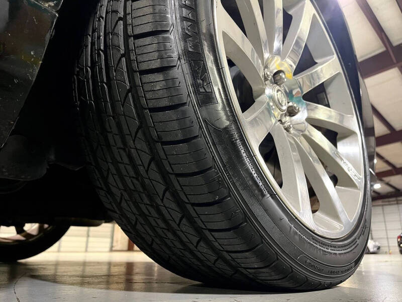 2006 Chrysler 300 SRT-8