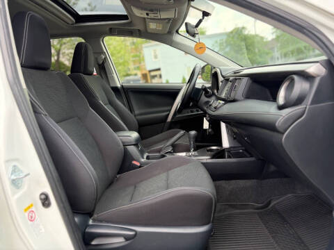 2016 Toyota RAV4 XLE