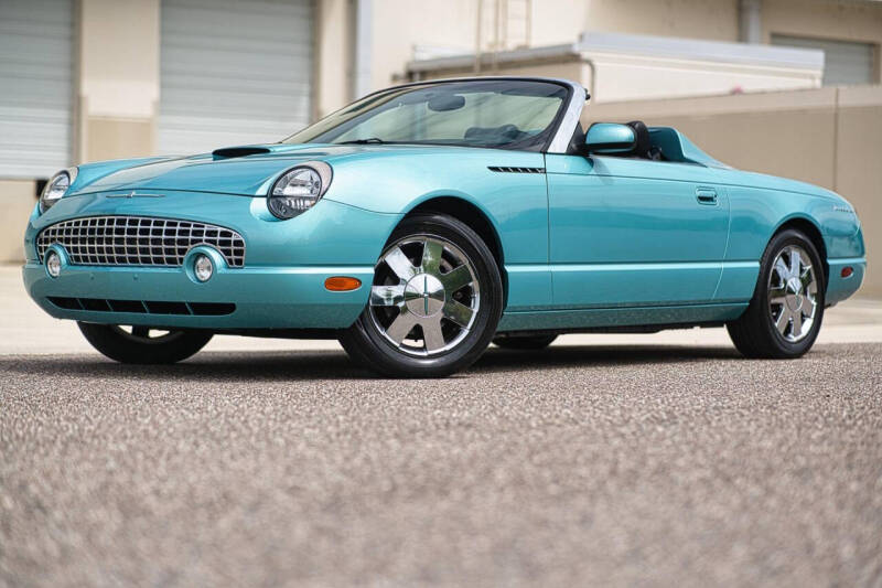 2002 Ford Thunderbird Deluxe