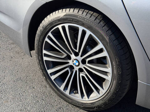 2018 BMW 5 Series 530i xDrive