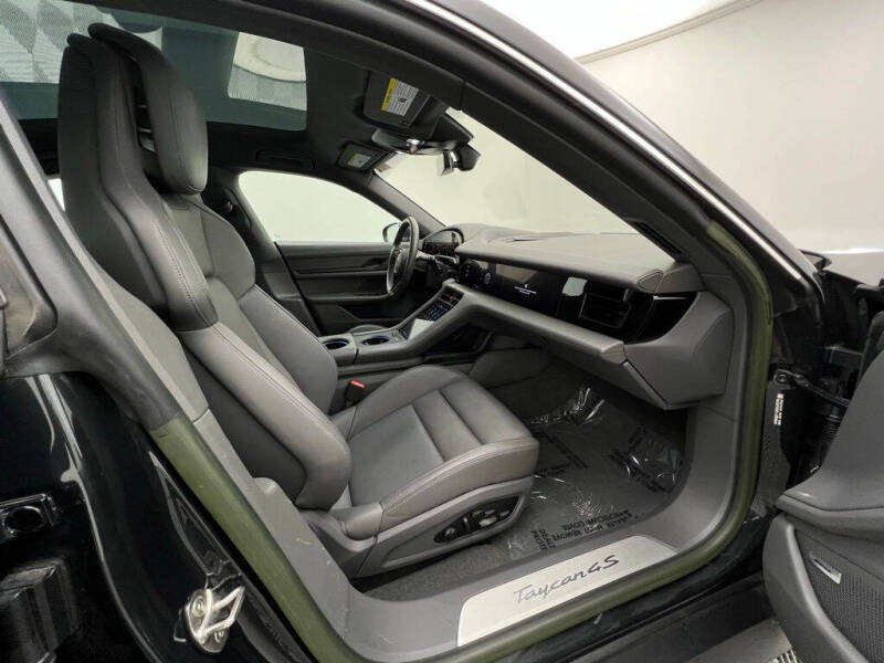 2022 Porsche Taycan 4S