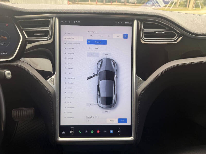 2015 Tesla Model S 85