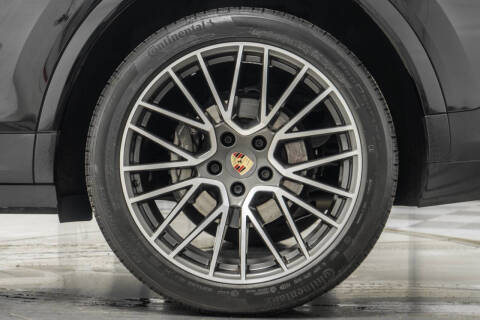 2022 Porsche Cayenne Coupe
