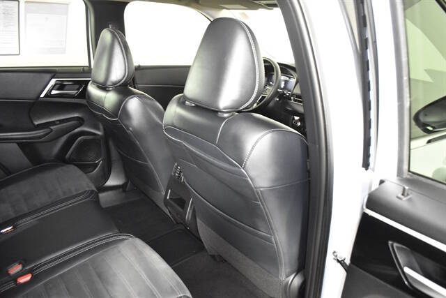 2024 Mitsubishi Outlander PHEV SE