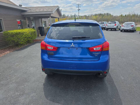 2015 Mitsubishi Outlander Sport 2.4 ES
