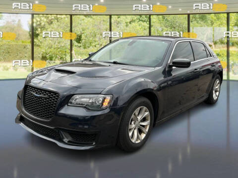 2018 Chrysler 300 Touring L